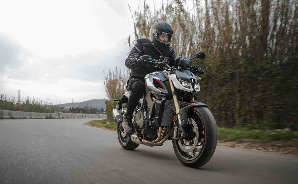 Motos deportivas QJMotor