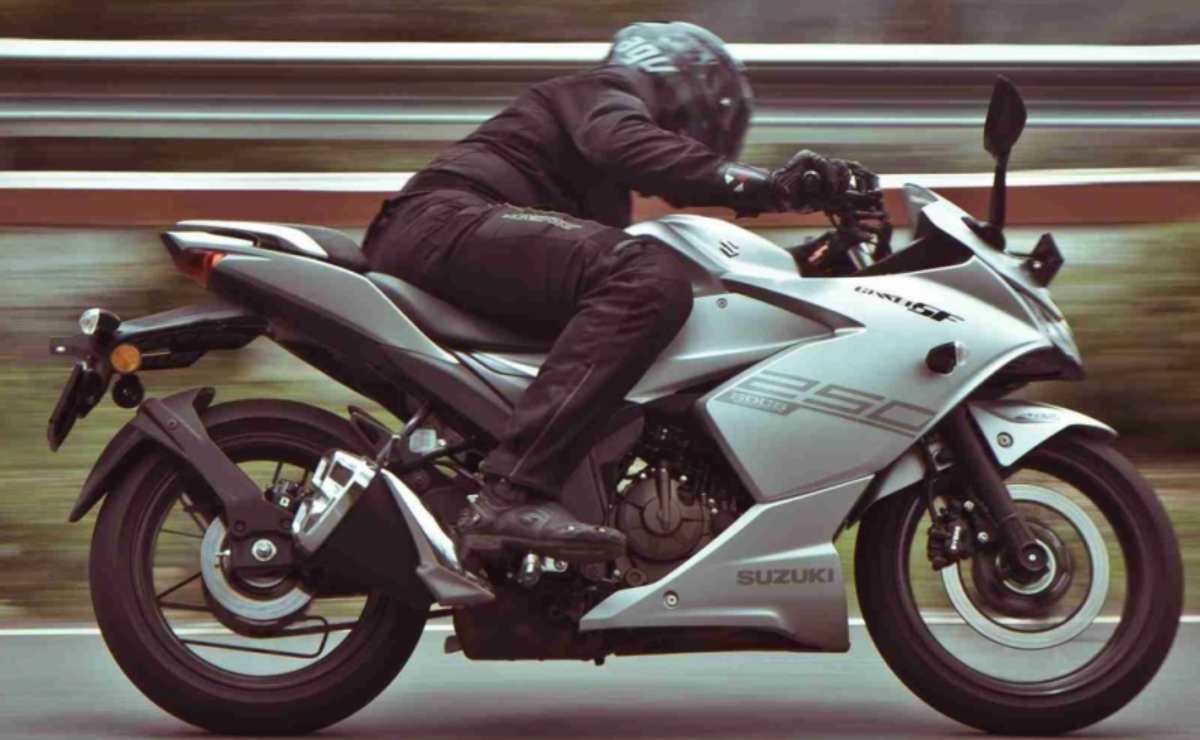 Evolución estética para las Suzuki Gixxer más pequeñas: el legado de la familia GSX-8