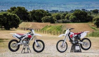 yamaha yz450f 30 anos Yamaha YZ450F 2026: el detalle de todo lo nuevo