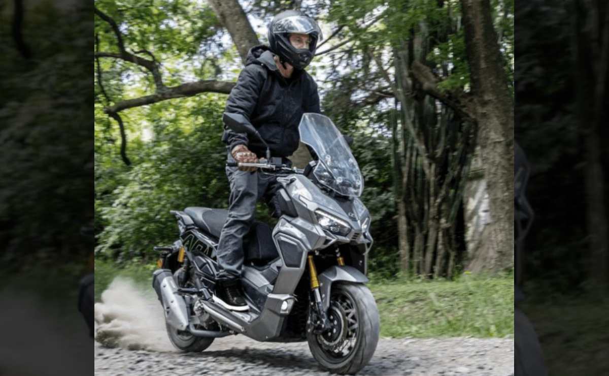 Zanella Scooters ADV 