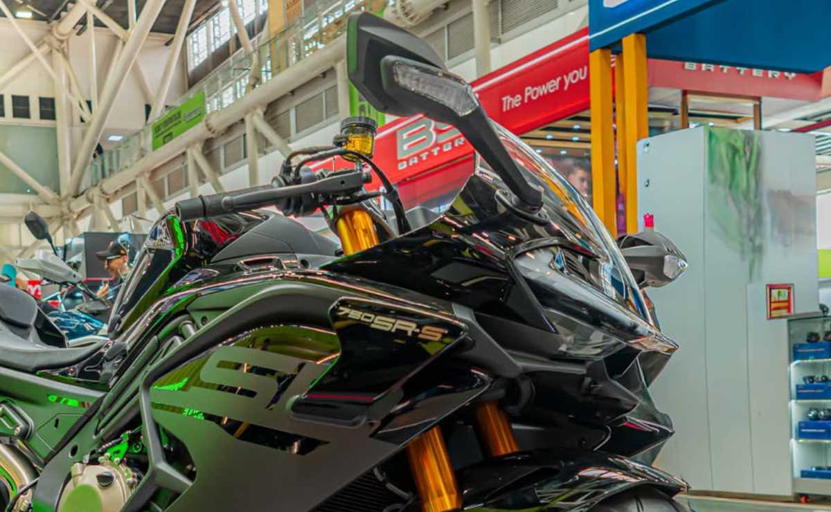 cfmoto 750 sr r CFMoto 750 SR-R