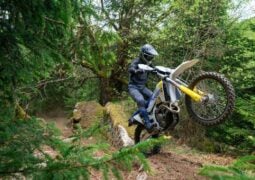 Husqvarna enduro 2027