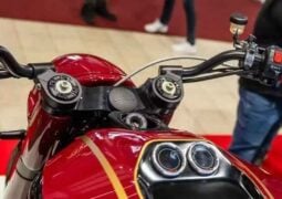 Jawa 1000 Sport Cruiser al detalle