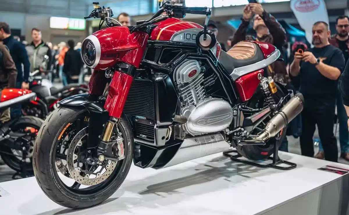 Jawa 1000 Sport Cruiser al detalle 