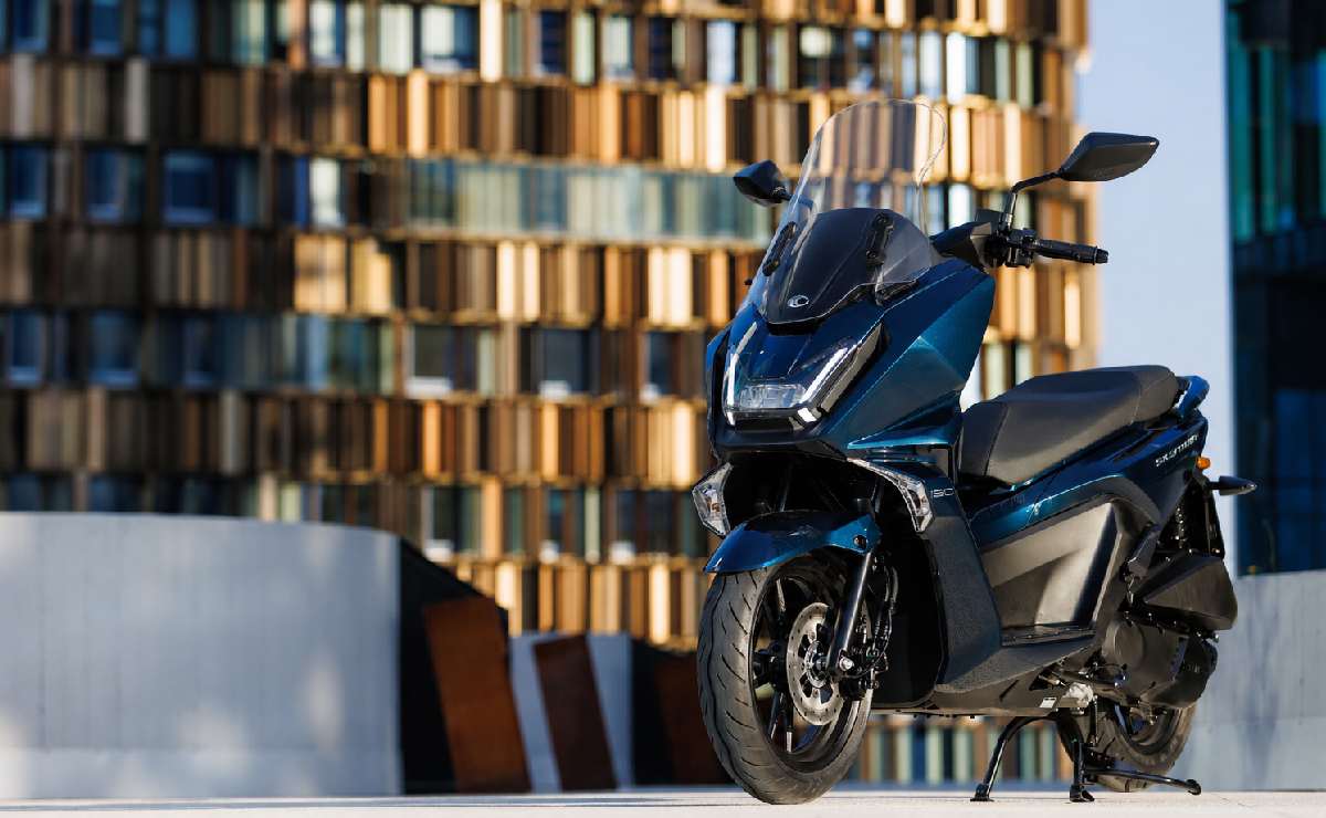 Kymco Skytown 150