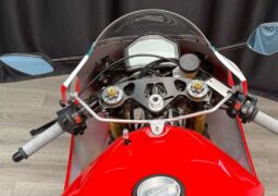Esta moto deportiva modificada de 70 HP sale a la venta en subasta