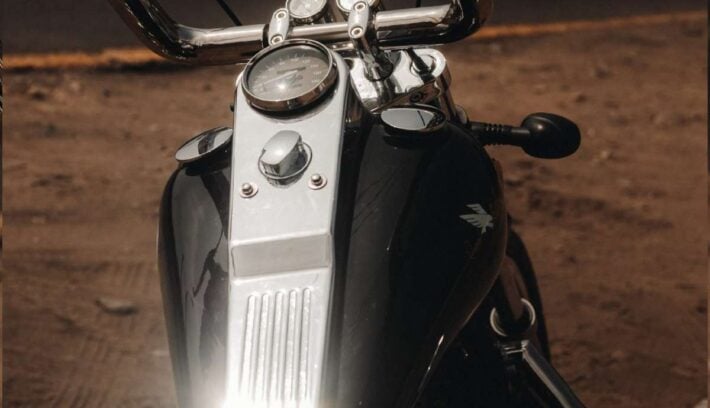 Moto custom Regal Raptor DC1000C
