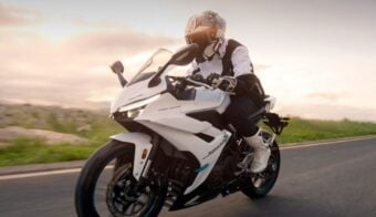 moto deportiva Kove 350rr