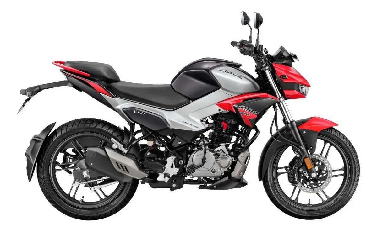 Hero Hunk 125R: Motor y equipamiento de la nueva moto naked