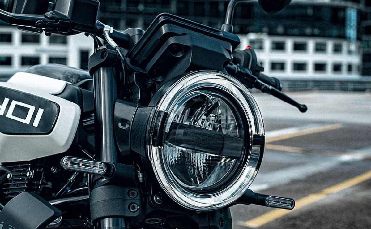 La Husqvarna Vitpilen 401 es una de las mejores opciones de compra como moto urbana, si tenemos en cuenta su precio.