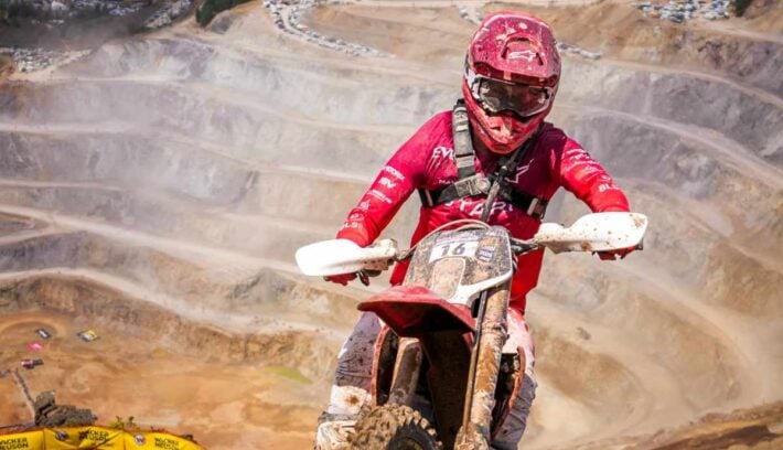 Stark Varg: Un bautismo de fuego para esta moto en el 'Gigante de Hierro'