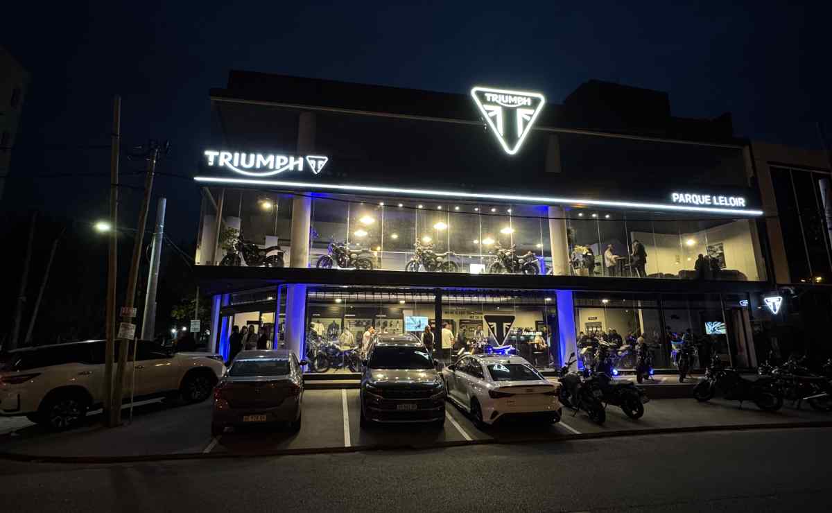 Triumph Parque Leloir