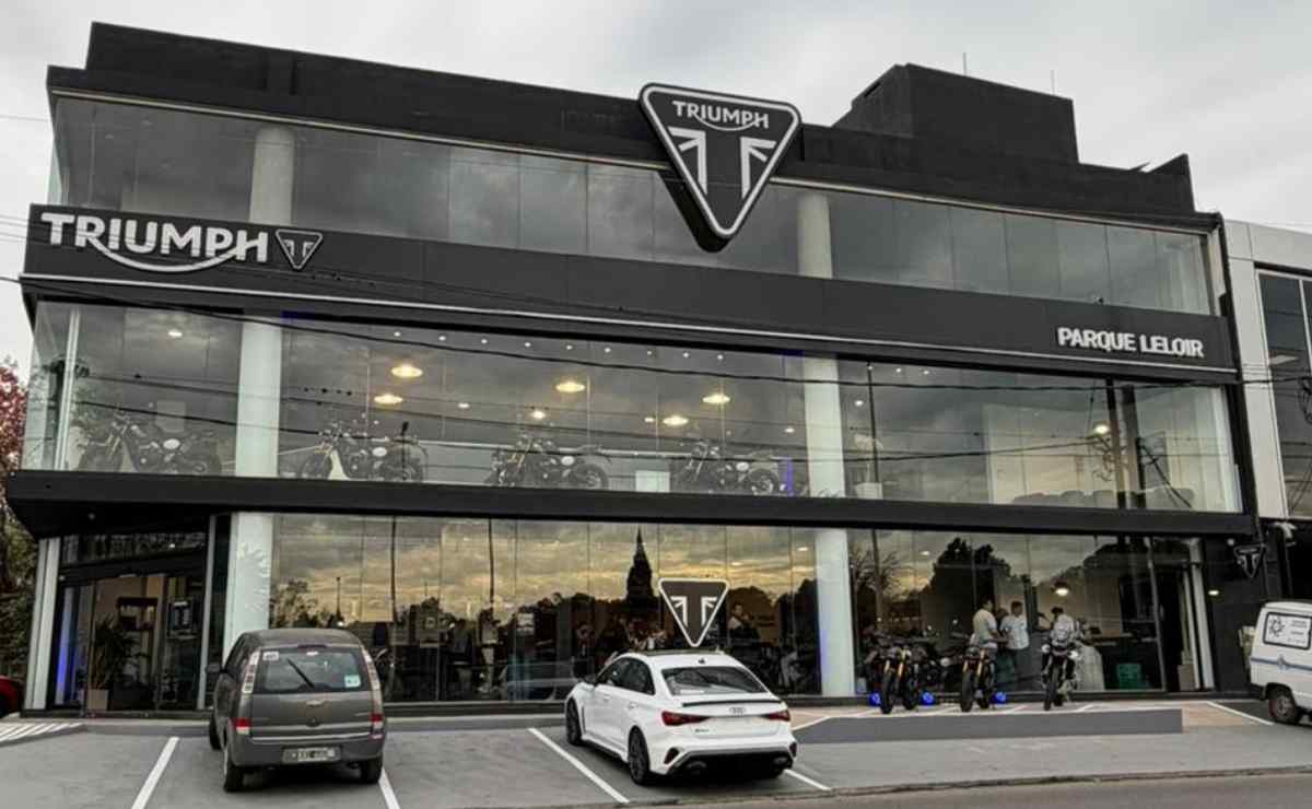 Triumph Parque Leloir