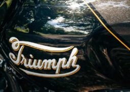 Triumph Scrambler 400X por Martin Motorcycle Company:
