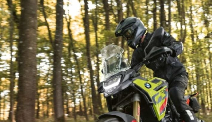BMW F900GS