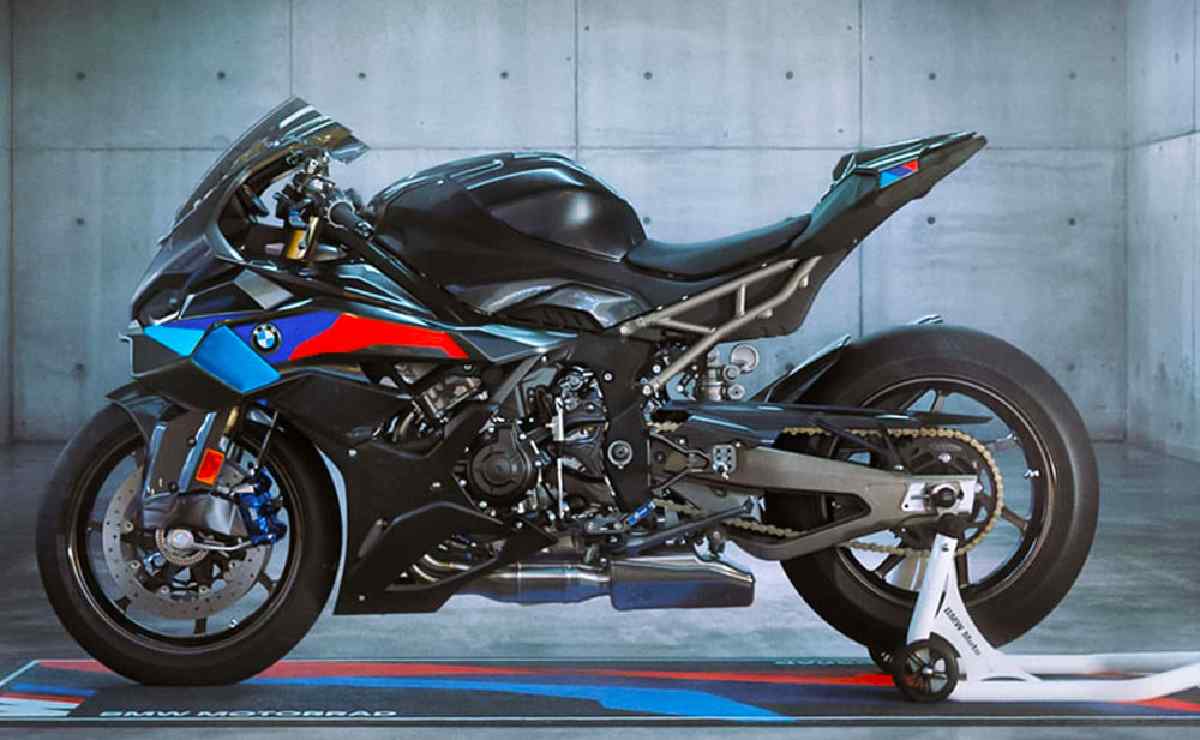 BMW M1000RR 2027