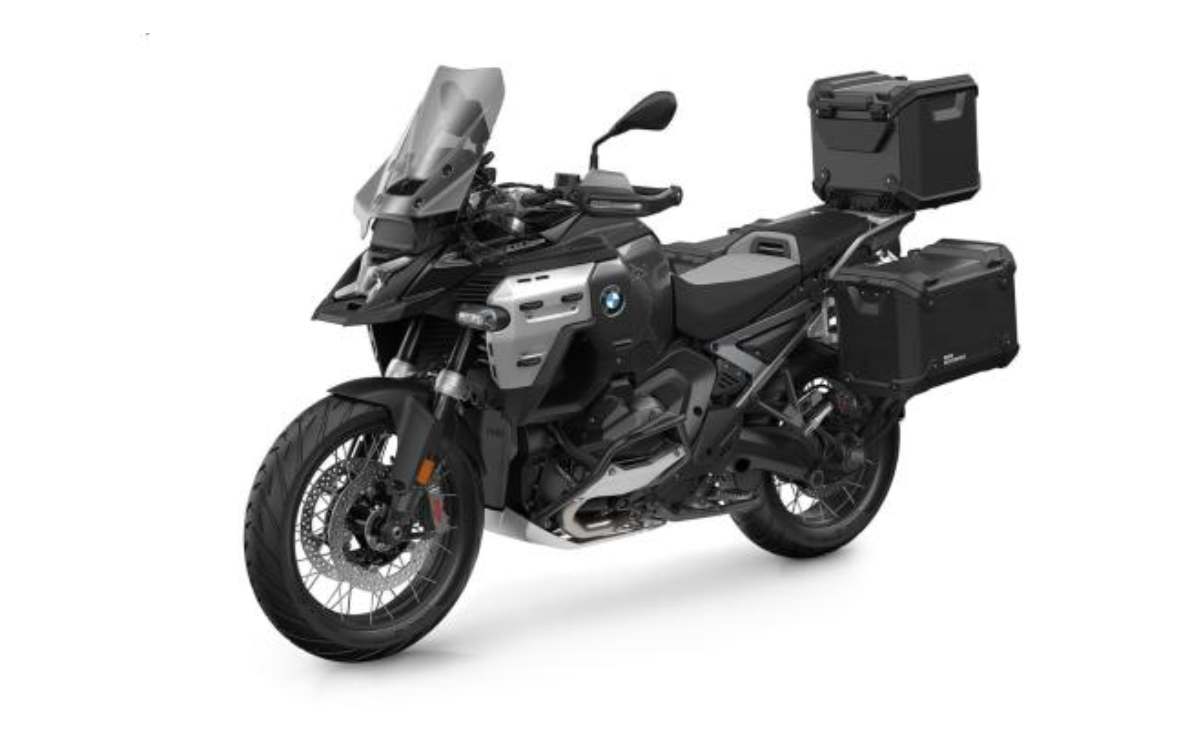 bmw r 1300 gs adventure triple black 1 BMW R 1300 GS Adventure Triple Black