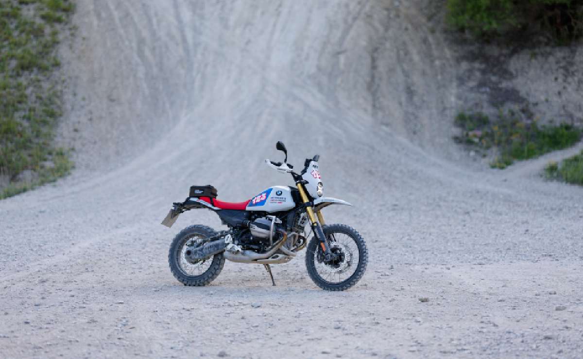 bmw r12 gs trophy 1 BMW R 12 G/S GS Trophy Competition Bike: