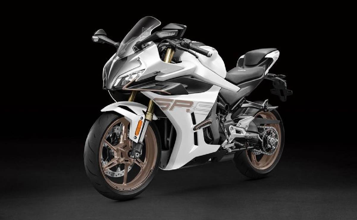 cfmoto 450 sr s 3 CFMoto 450 SR-S