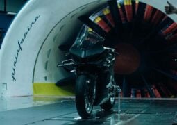 CFMoto V4 SR-RR Pininfarina
