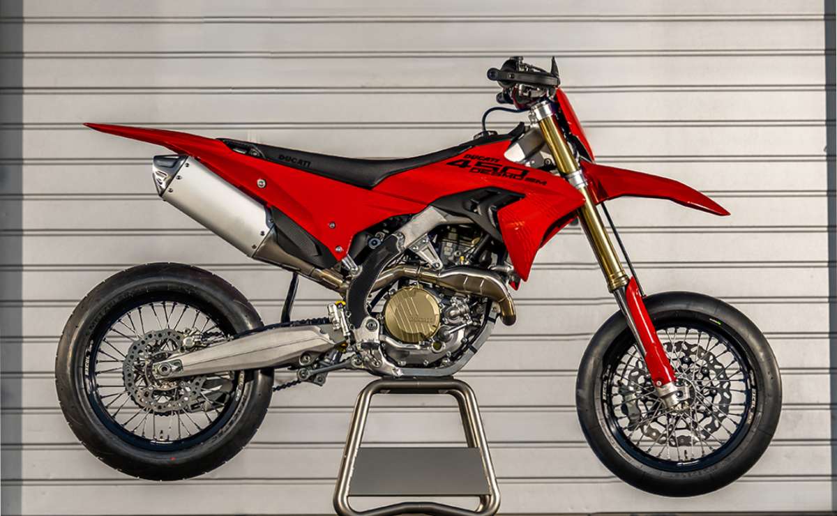 Ducati Desmo450 SM