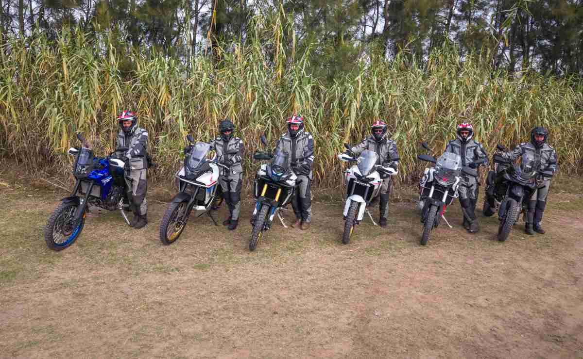 guia de compras motos trail Aprilia, CFMoto, Honda, Kove, Voge y Yamaha: las motos trail medias de 650 a 800 cc frente a frente