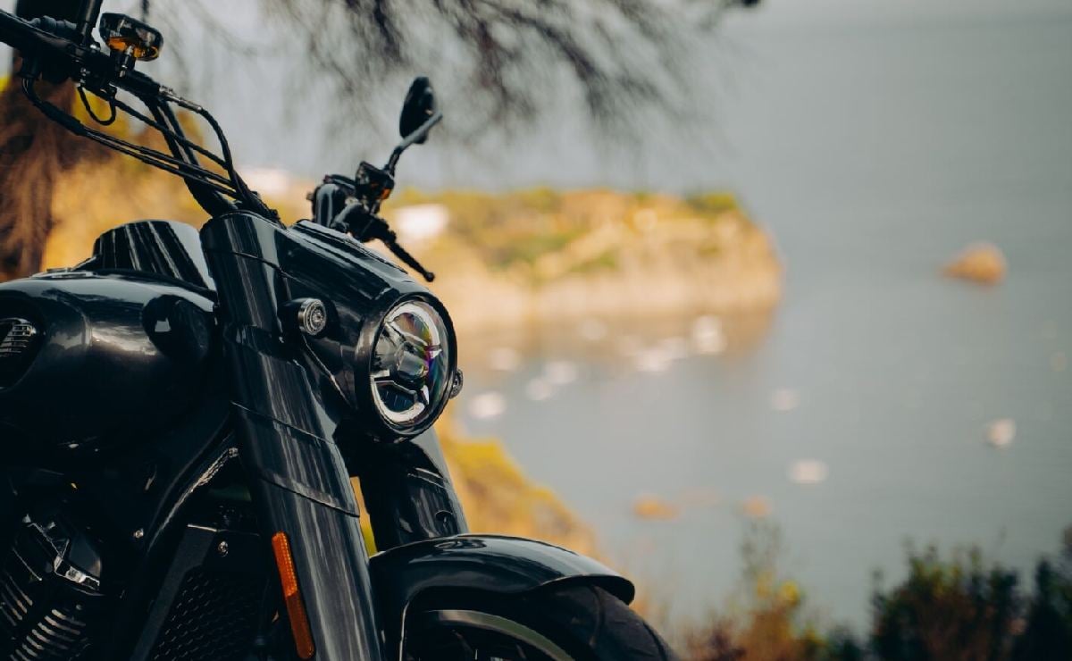 Rieju Coaster: Esta nueva Custom con cambio automático y ADN tecnológico se vende por un precio atractivo