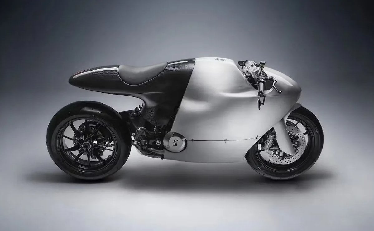 Moto Deportiva Bandit9 Panigale