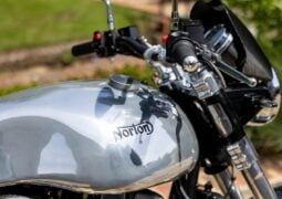 Esta moto histórica saldrá a subasta por más de 24.000 euros Norton Dominator