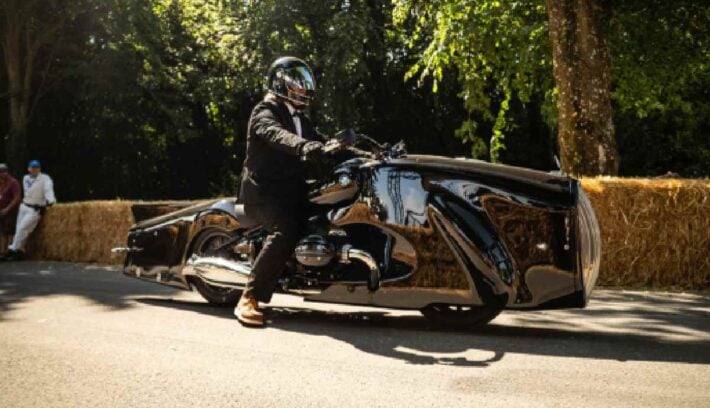 Goodwood 2026: las motos ganan protagonismo con Suzuki, Honda, Aston Martin y Royal Enfield