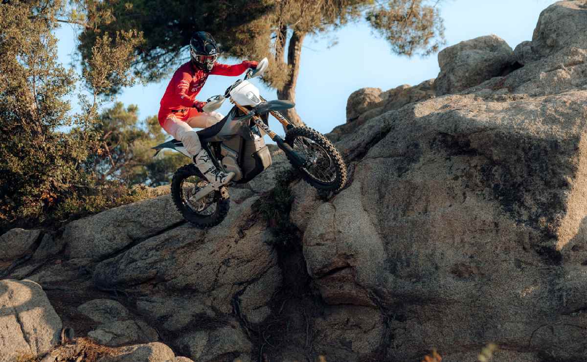 Motos off-road Stark Factory