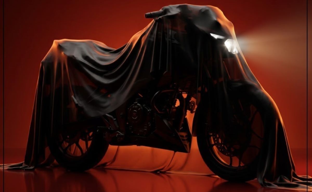 nueva bajaj naked Bajaj nueva naked