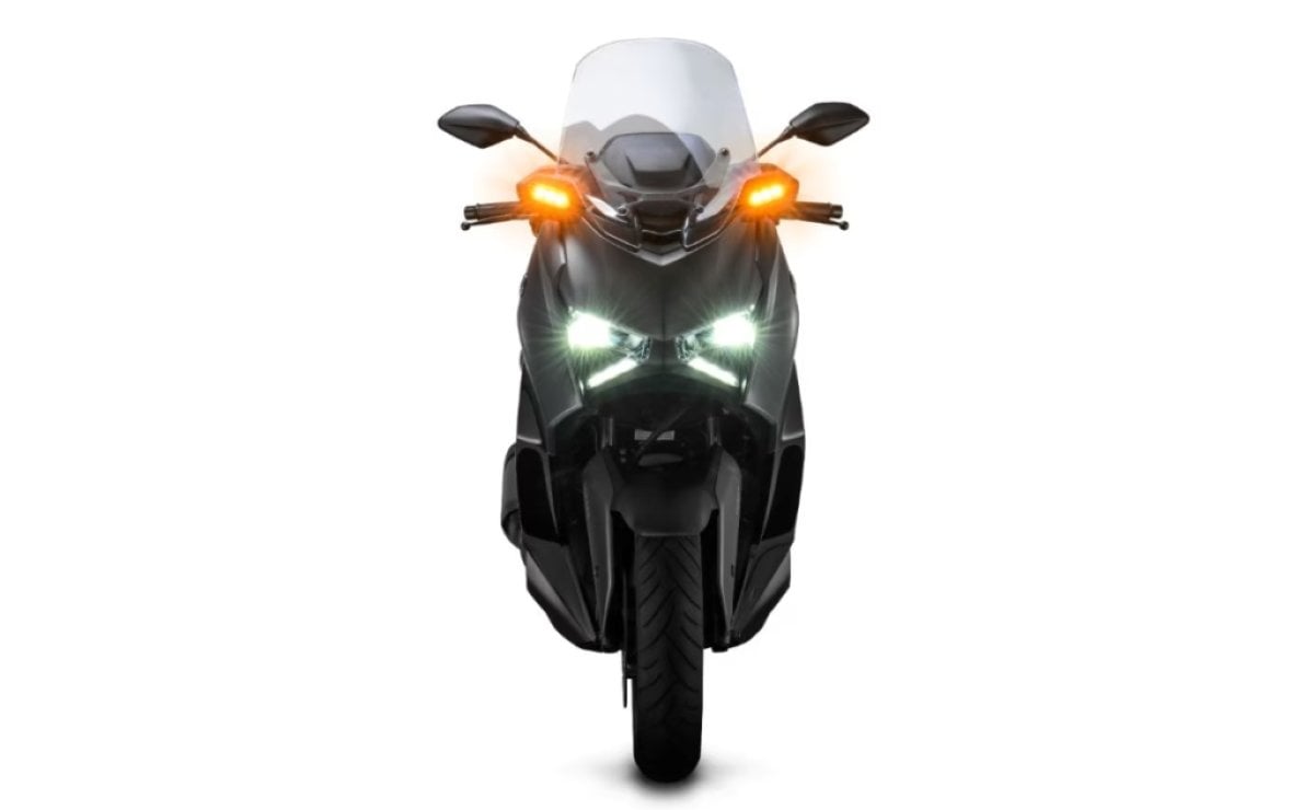 Yamaha XMAX Connected 2027