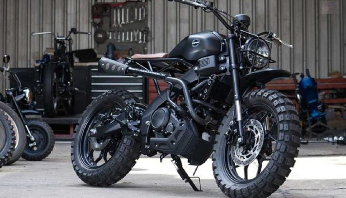 Una Yamaha XSR155 convertida en scrambler