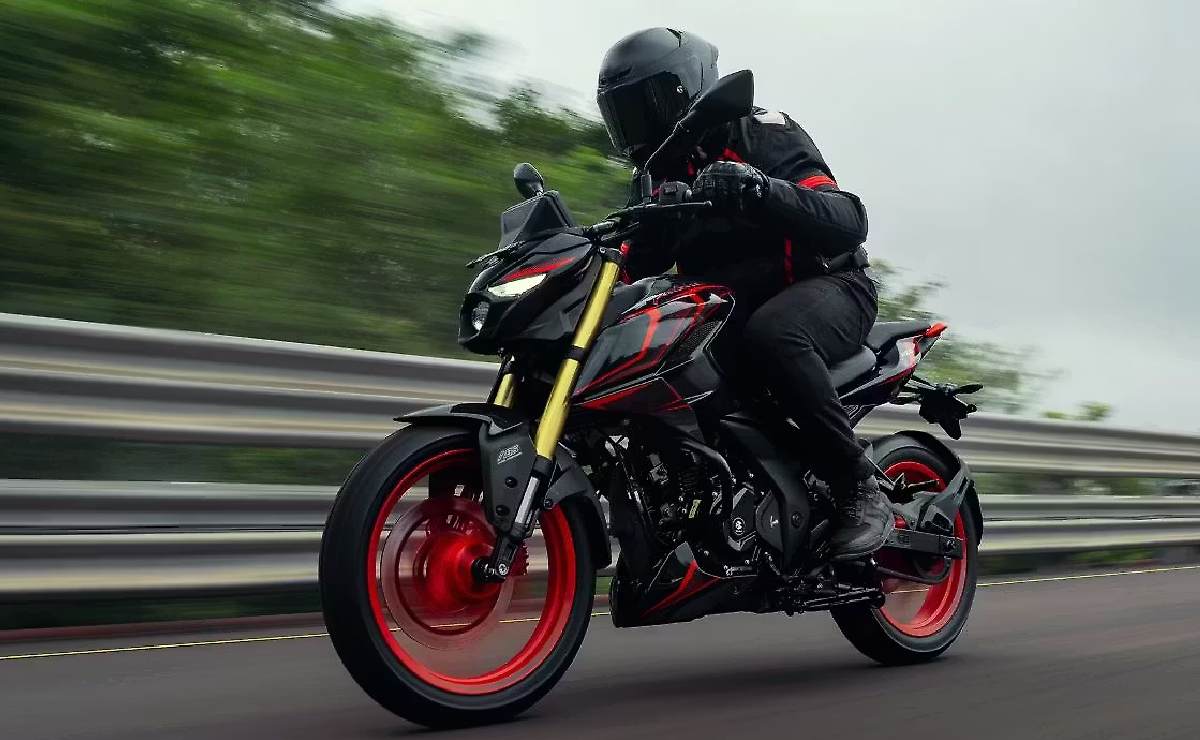 Bajaj n160