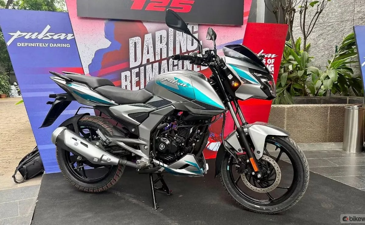 bajaj pulsar 125 1504