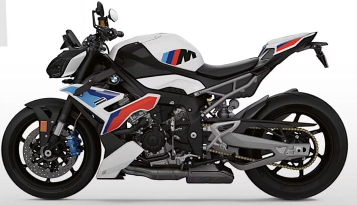 bmw desaf a los l mites de una naked con 1200x740 1