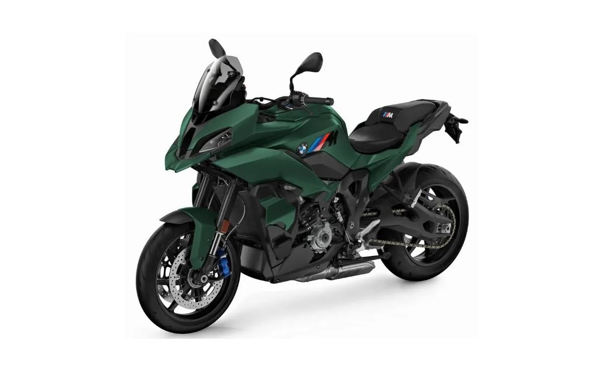 bmw m1000 xr 1 BMW M1000 XR