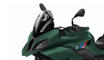 BMW M1000 XR