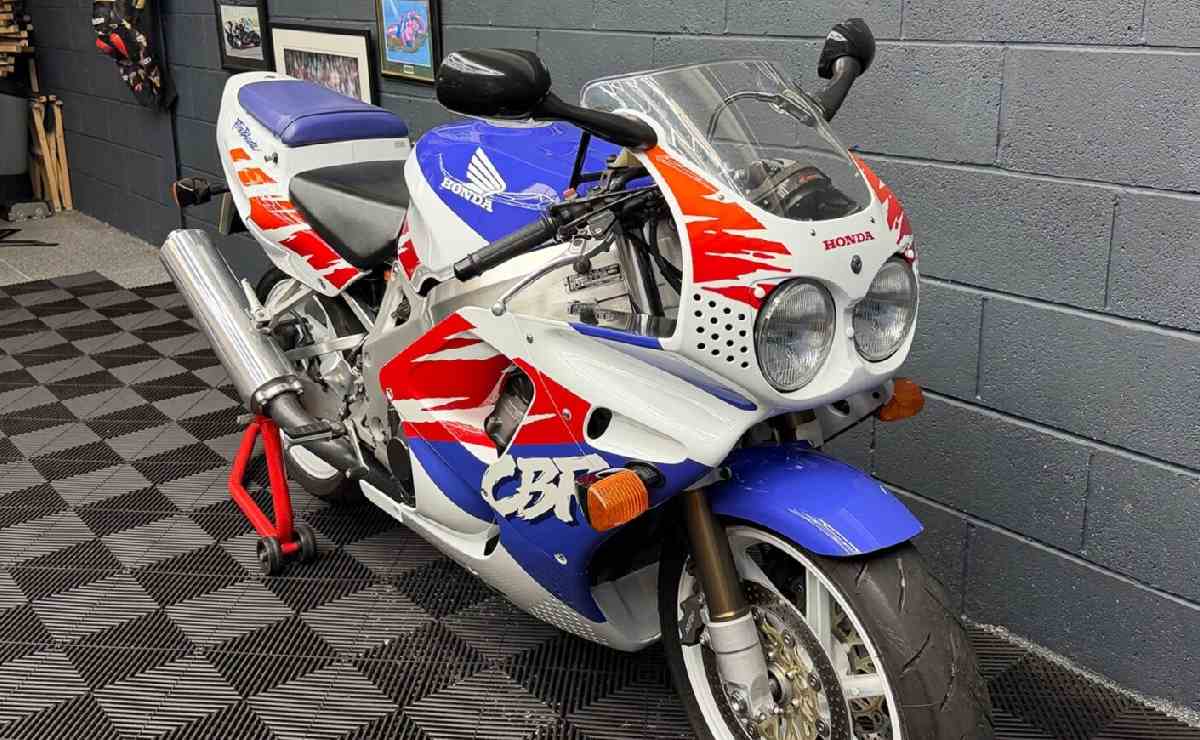 Honda Fireblade James May