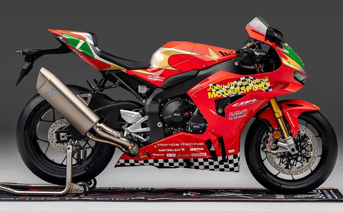 honda fireblade sp john mcguinness3 Honda lanzó una CBR1000RR-R Fireblade SP limitada a 15 unidades