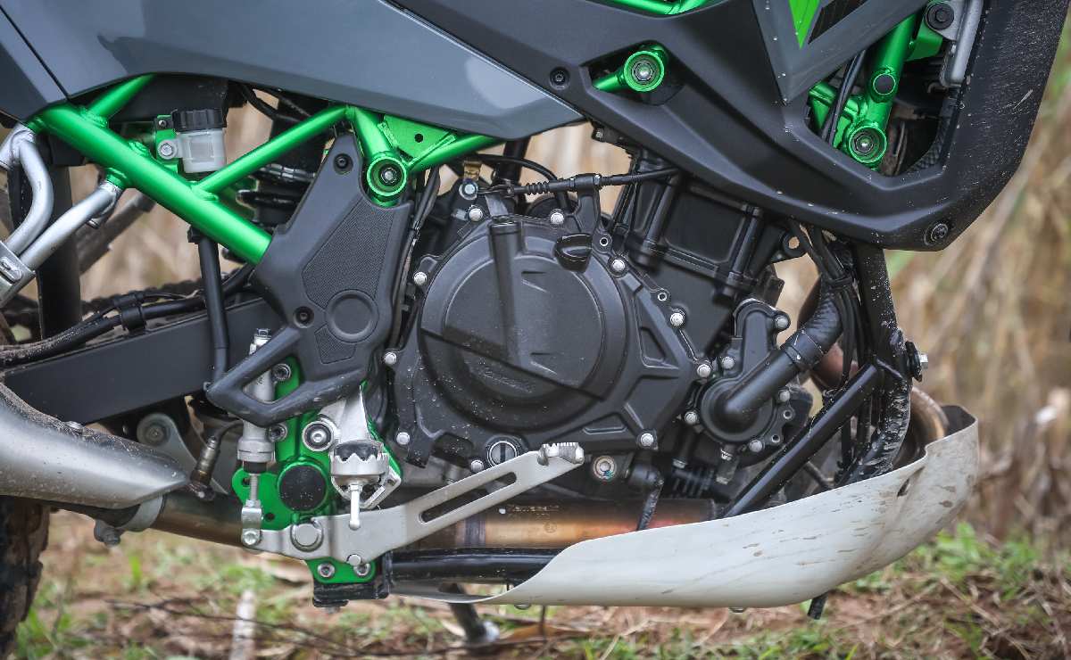 kawasaki kle 500 test ride 1 Kawasaki KLE 500 Test Ride