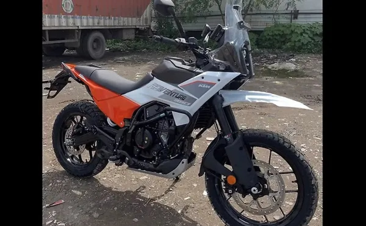 KTM 390 Adventure nuuevo color