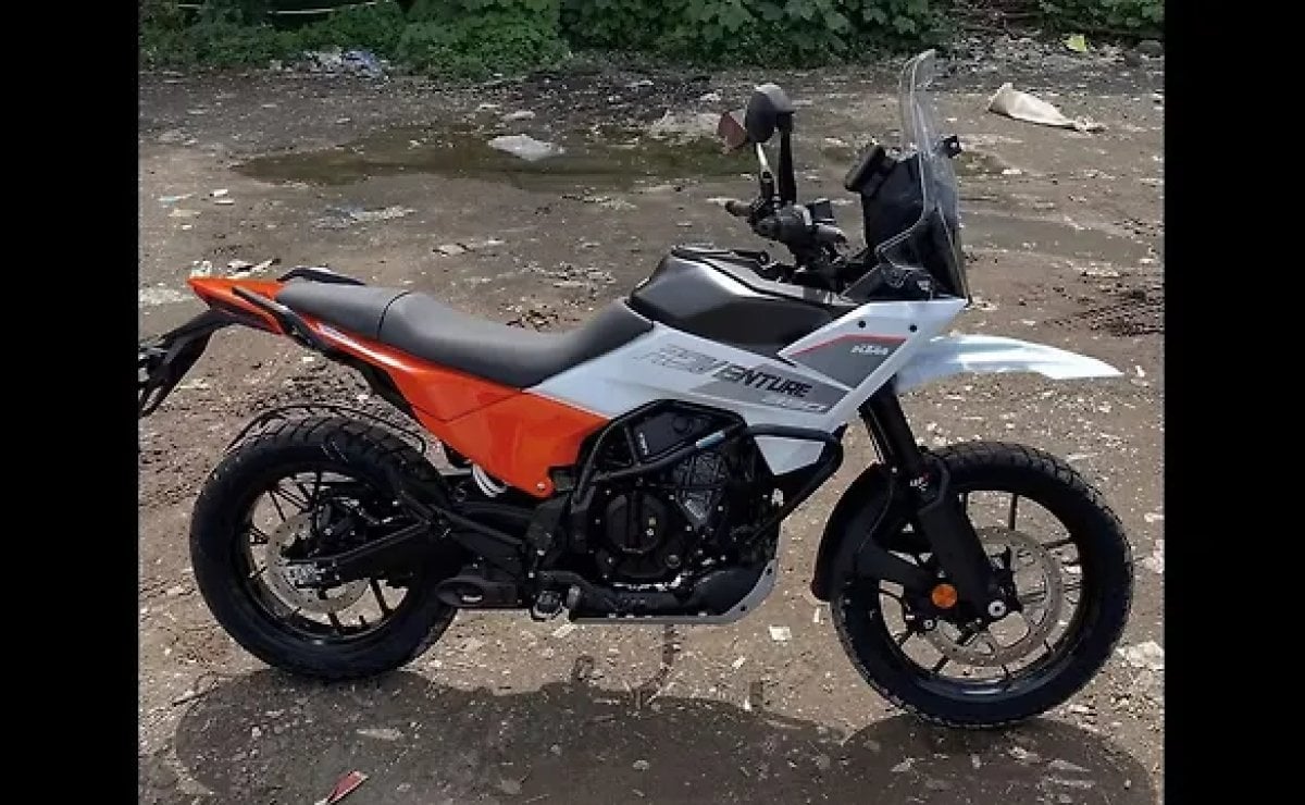 KTM 390 Adventure nuuevo color