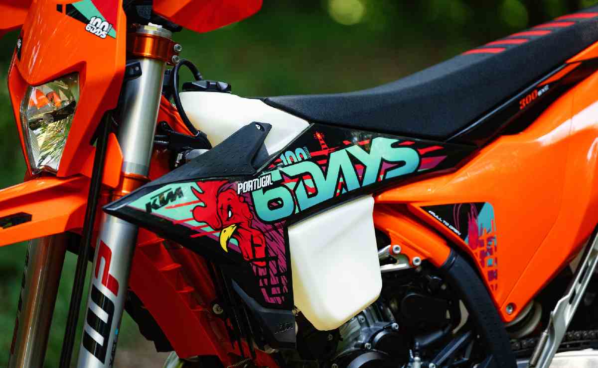 ktm six days 1 KTM six Days