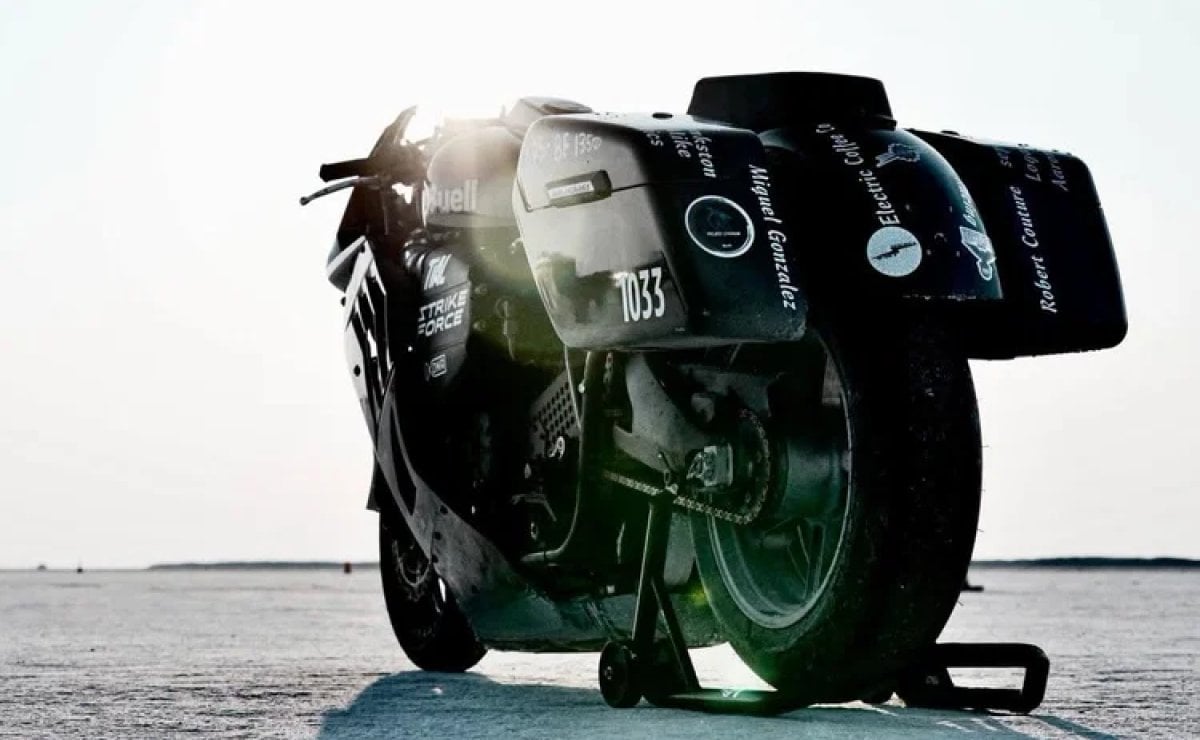 Moto dragster Buell Leviathan