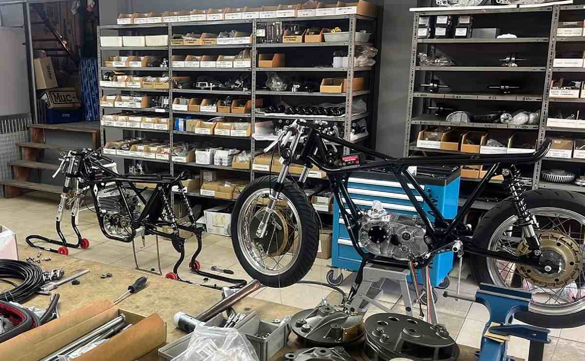 Moto deportiva Bultaco 350