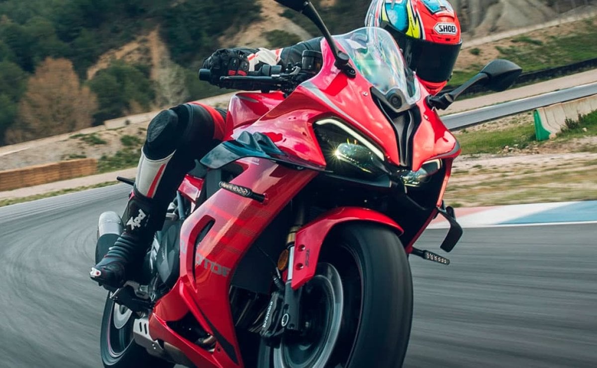 QJMotor SRK 800 precio