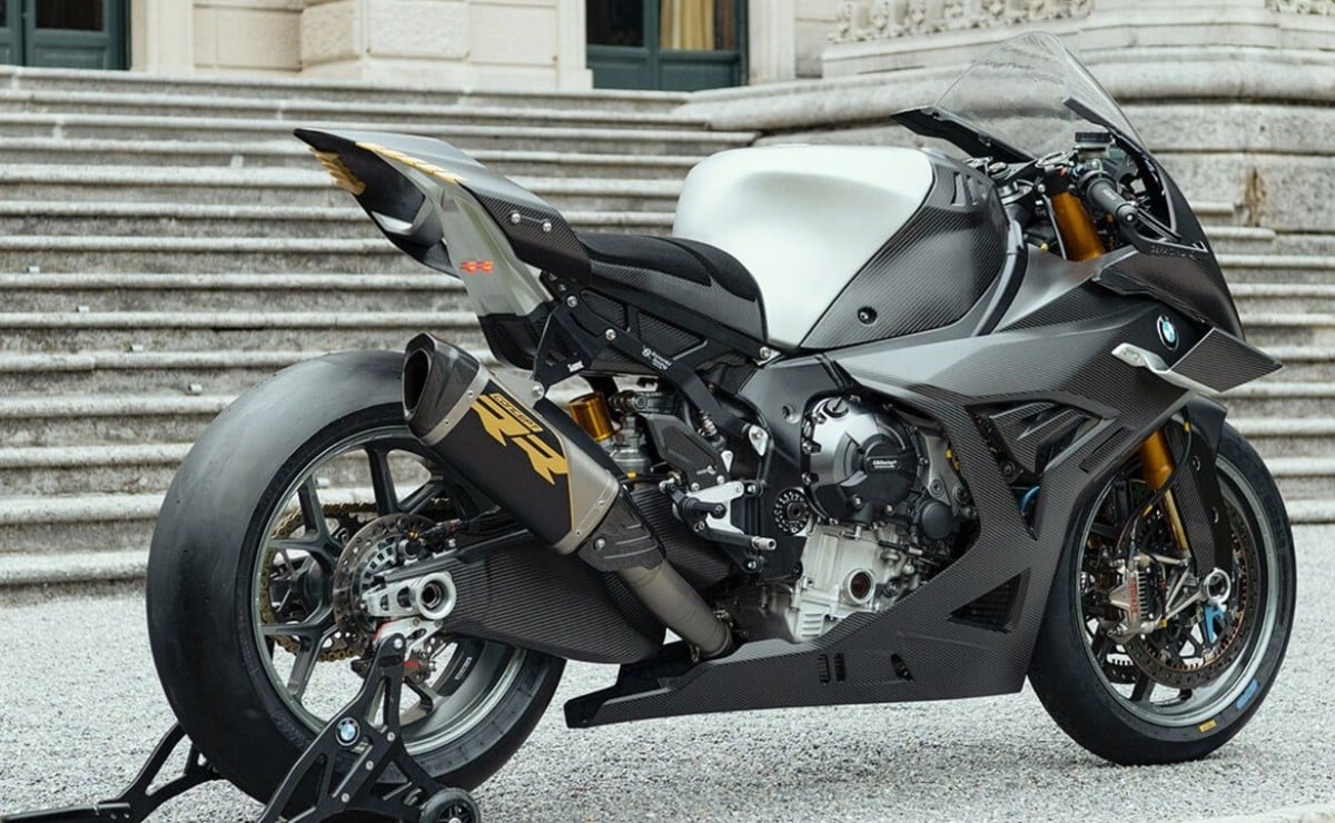 bmw s1000rr el basculante m s r gido y l 1200x740 1 Qué es el Rheocasting, el truco oculto de BMW que promete revolucionar las motos deportiva