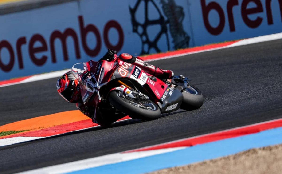 bulega lidera la pr ctica del viernes en